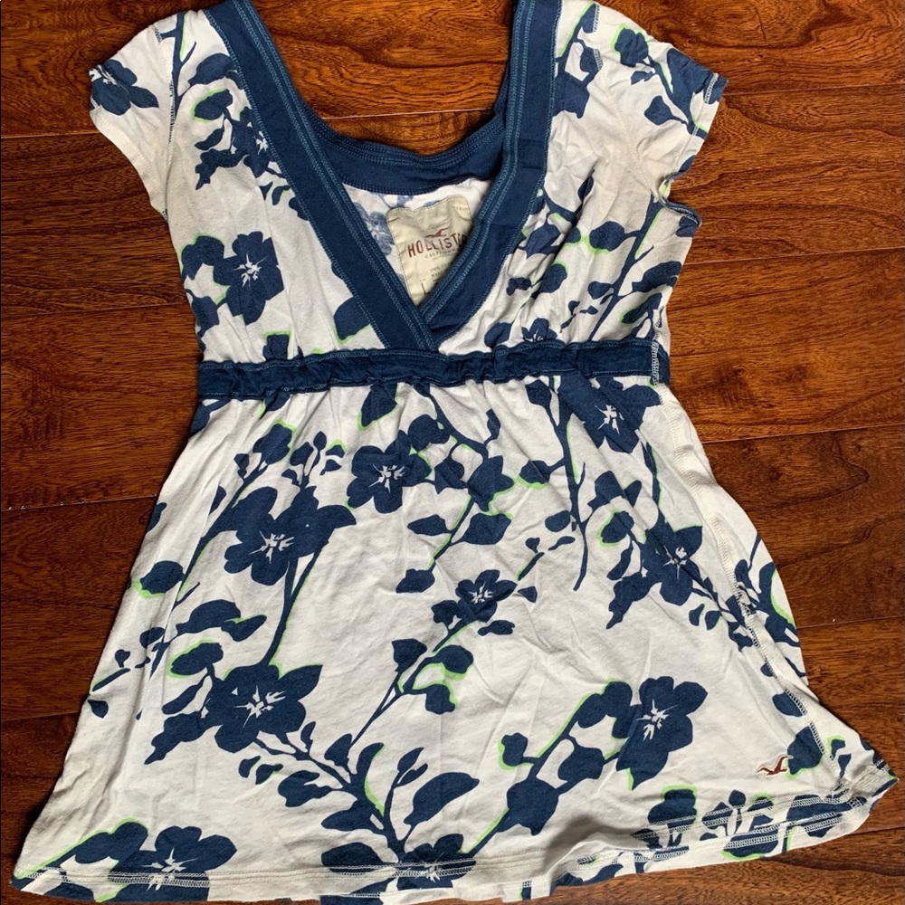Hollister Juniors Top